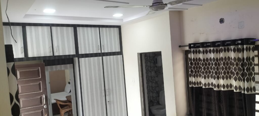 Comfortable, clean room at Shiv Homestay, Madhapar, Bhuj-Kutch