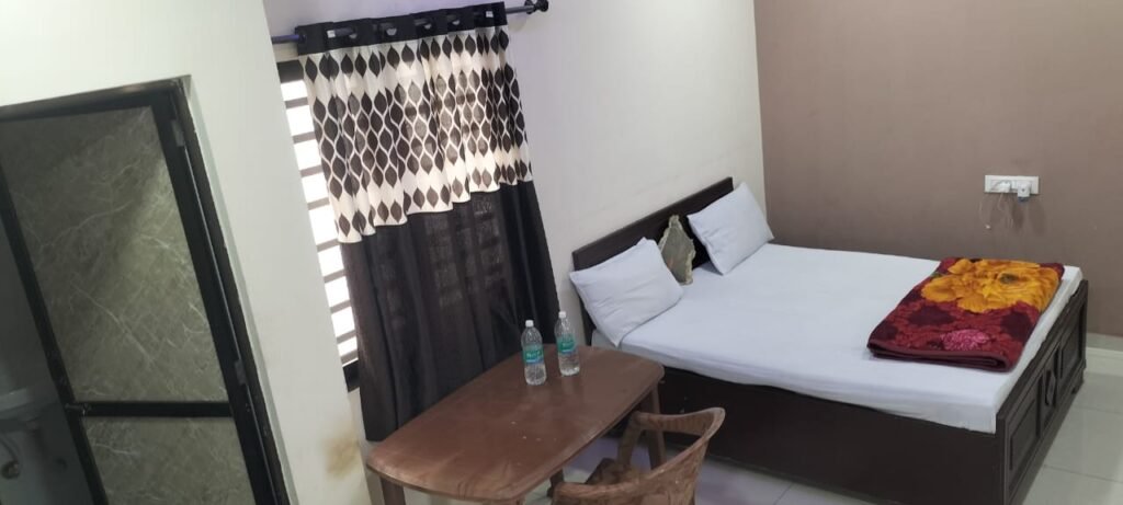 Comfortable, clean room at Shiv Homestay, Madhapar, Bhuj-Kutch